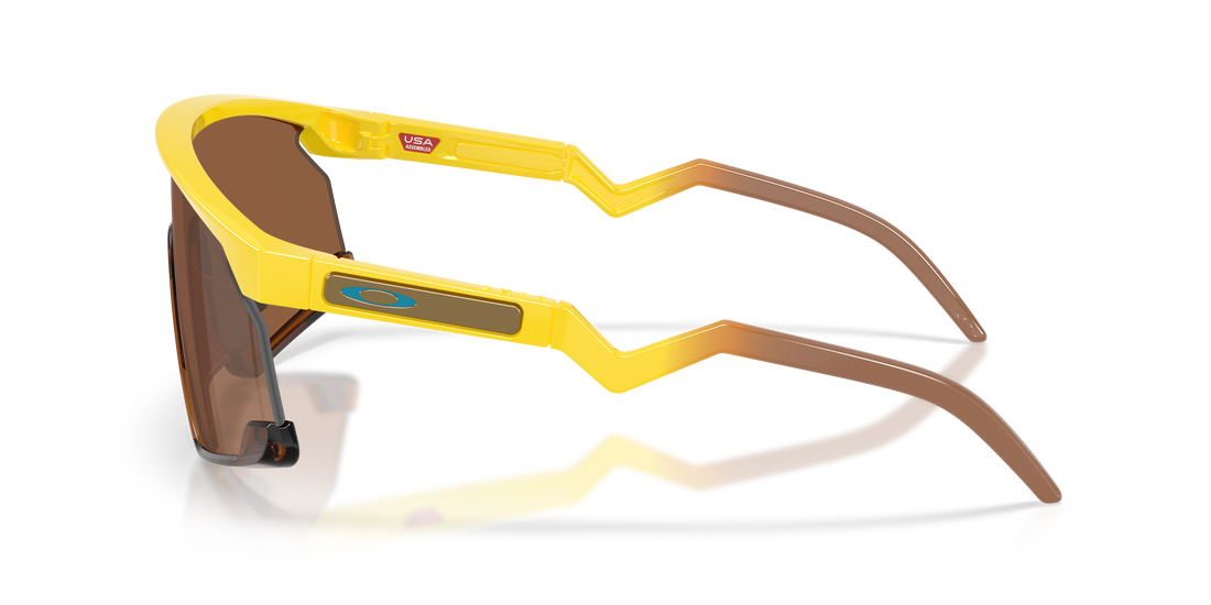 Gafas de sol oakley oo9280 bxtr 928021 amarillo shield unisex talla 39mm - Vista de detalle