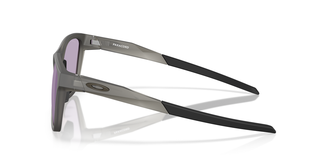Gafas de sol oakley oo9506d paracord 950604 gris square unisex talla 57mm - Vista de detalle