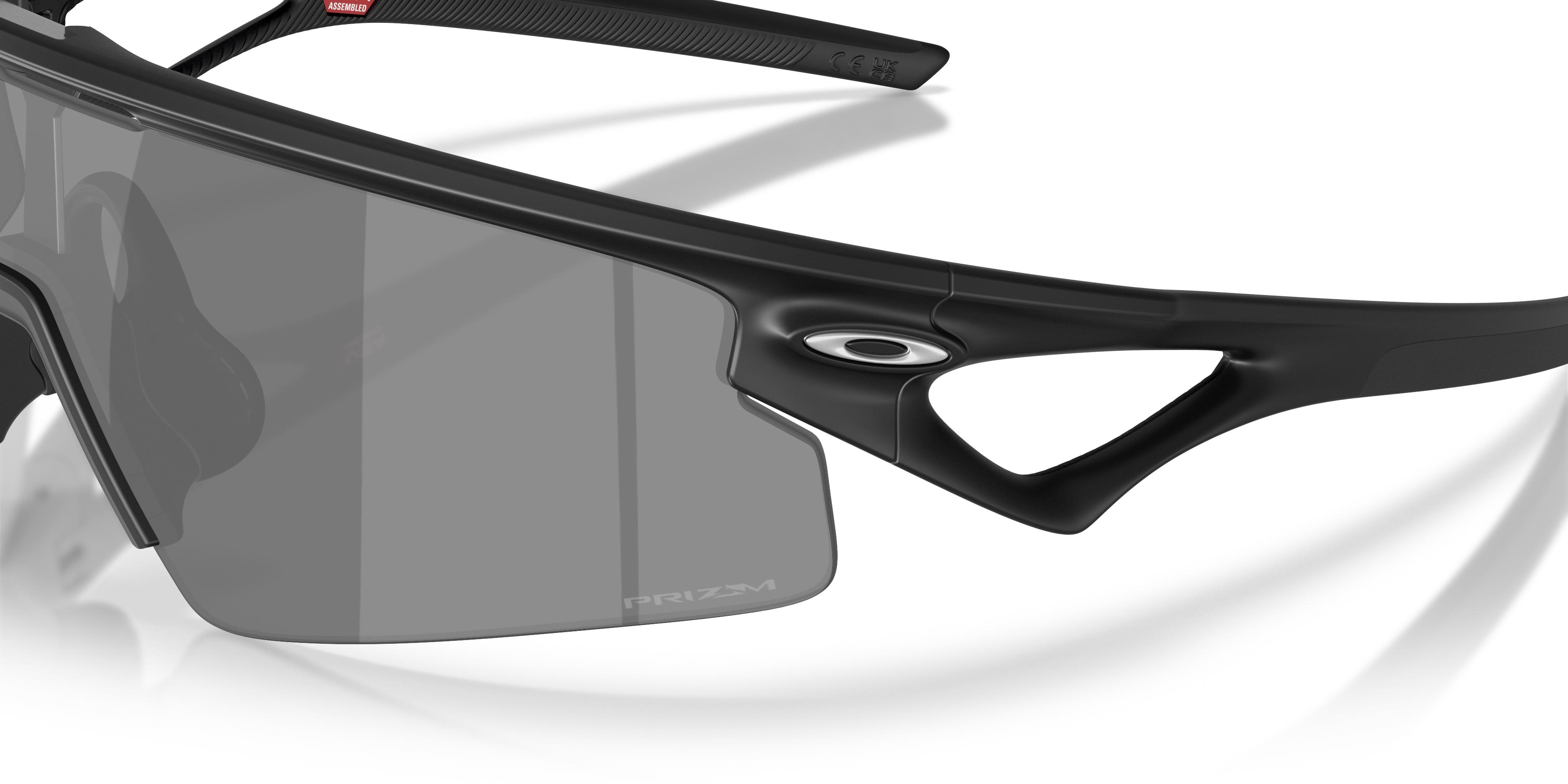 OAKLEY OO9531 SPHAERA STRIKE 953101 37