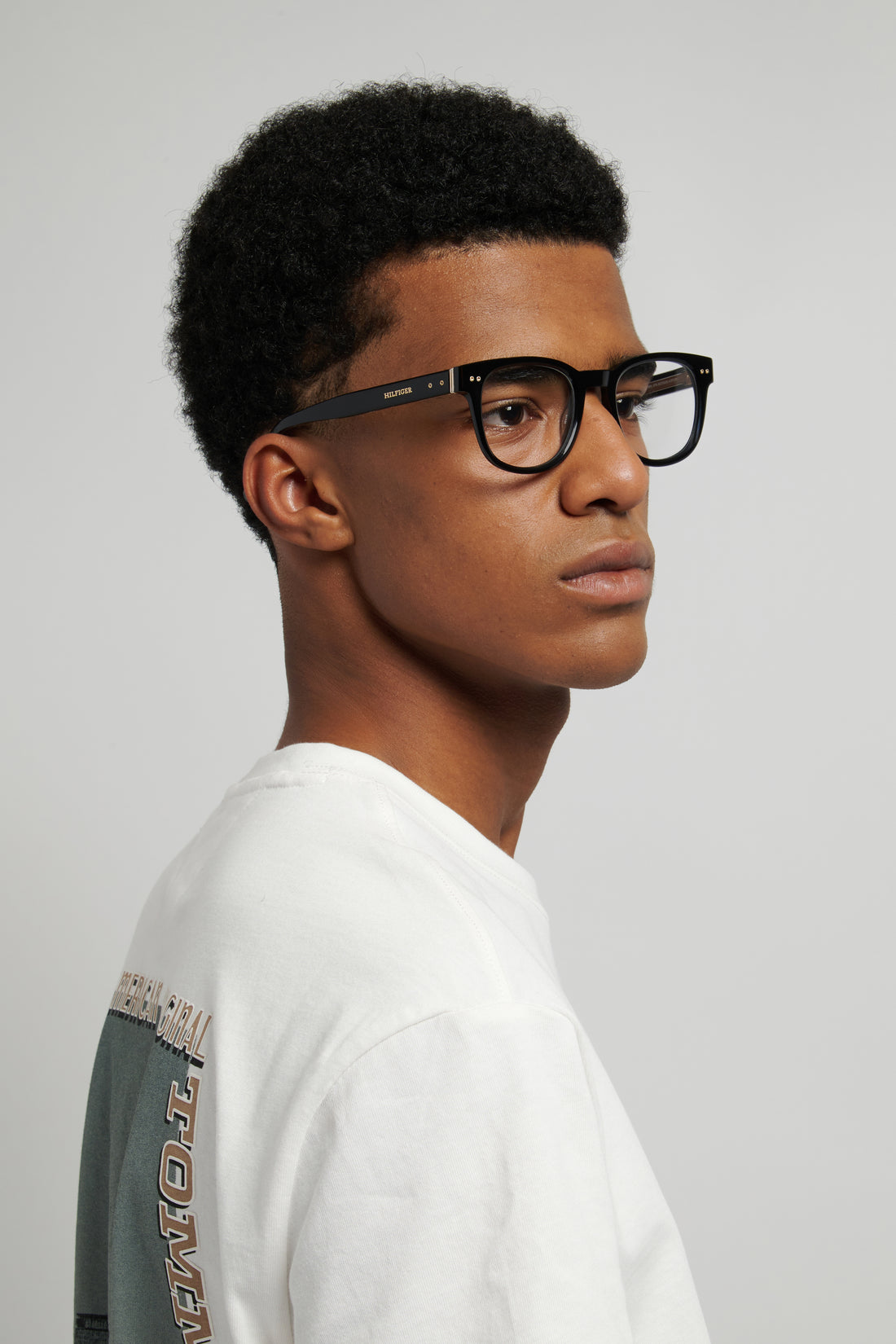 Gafas graduadas tommy hilfiger th 86 2m2 negro round masculino talla 51mm - Vista de detalle