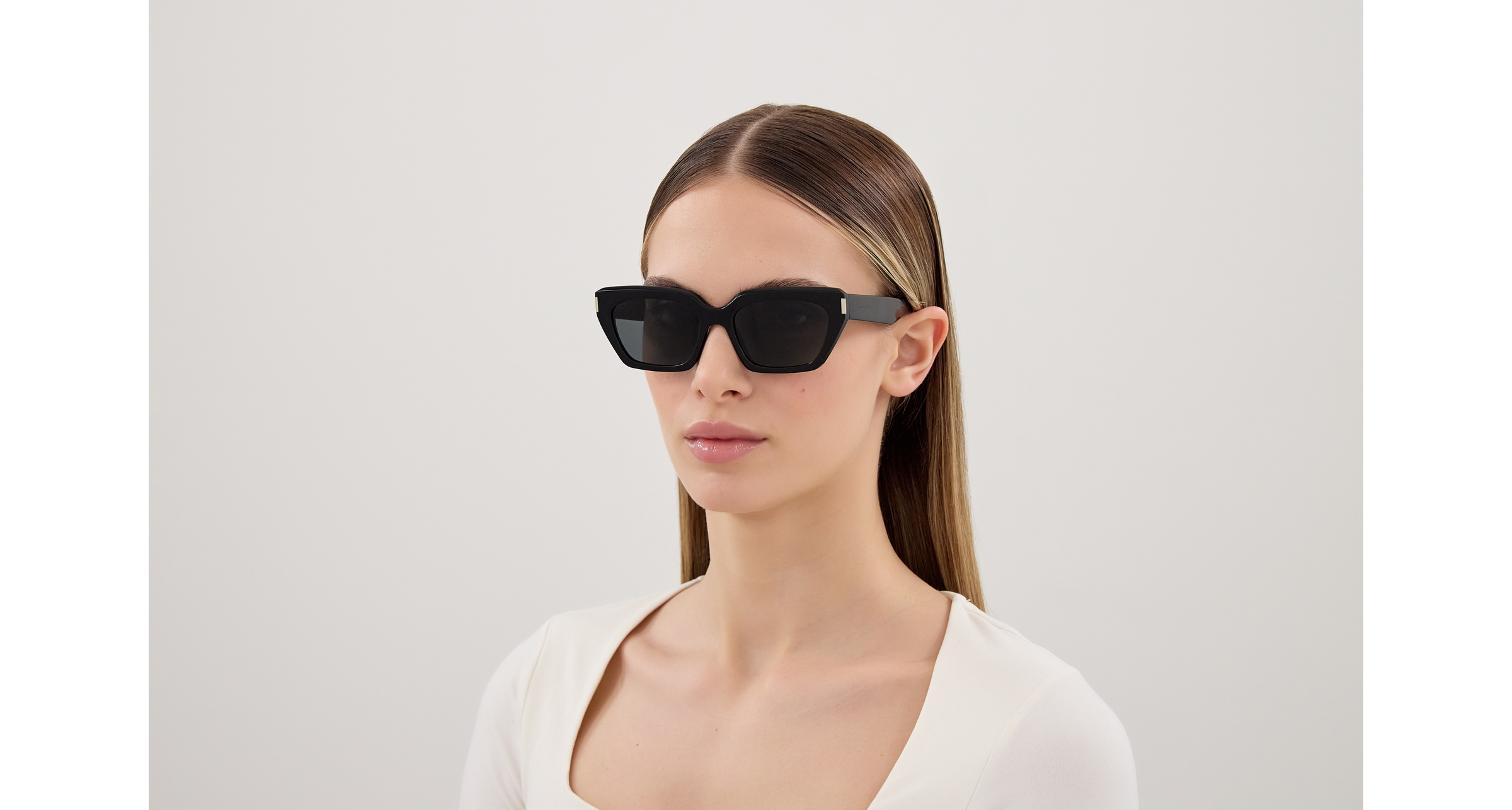 SAINT LAURENT SL 826 PAGE 001 55
