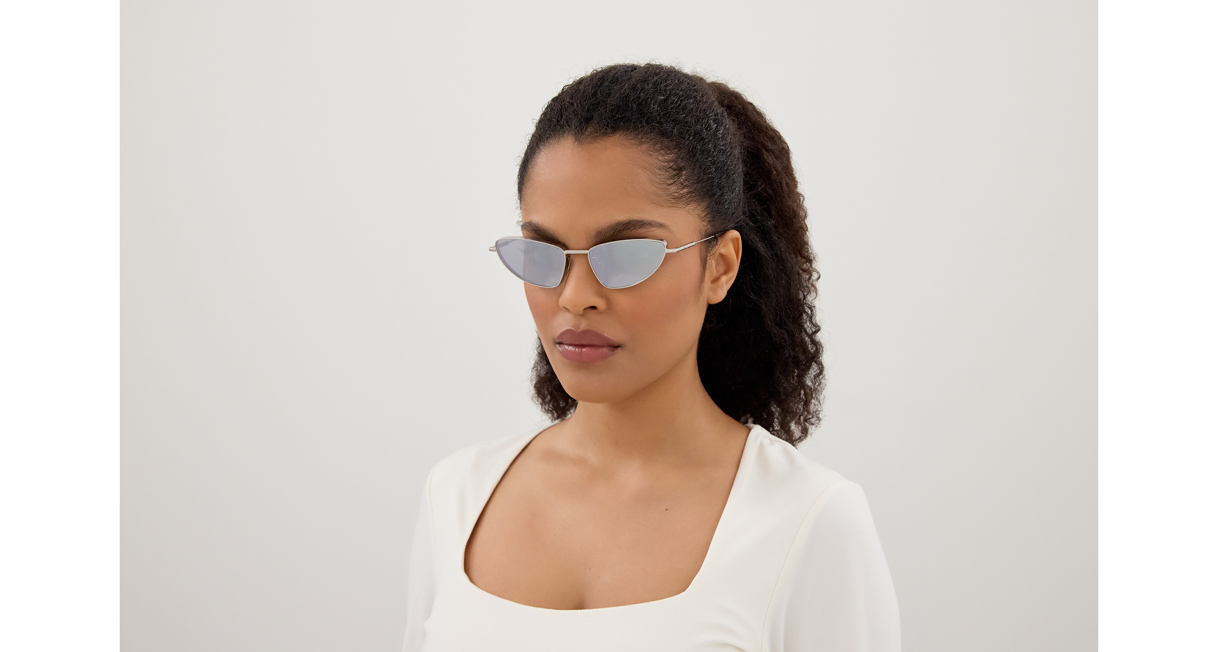 ALEXANDER MCQUEEN AM0522S 003 56