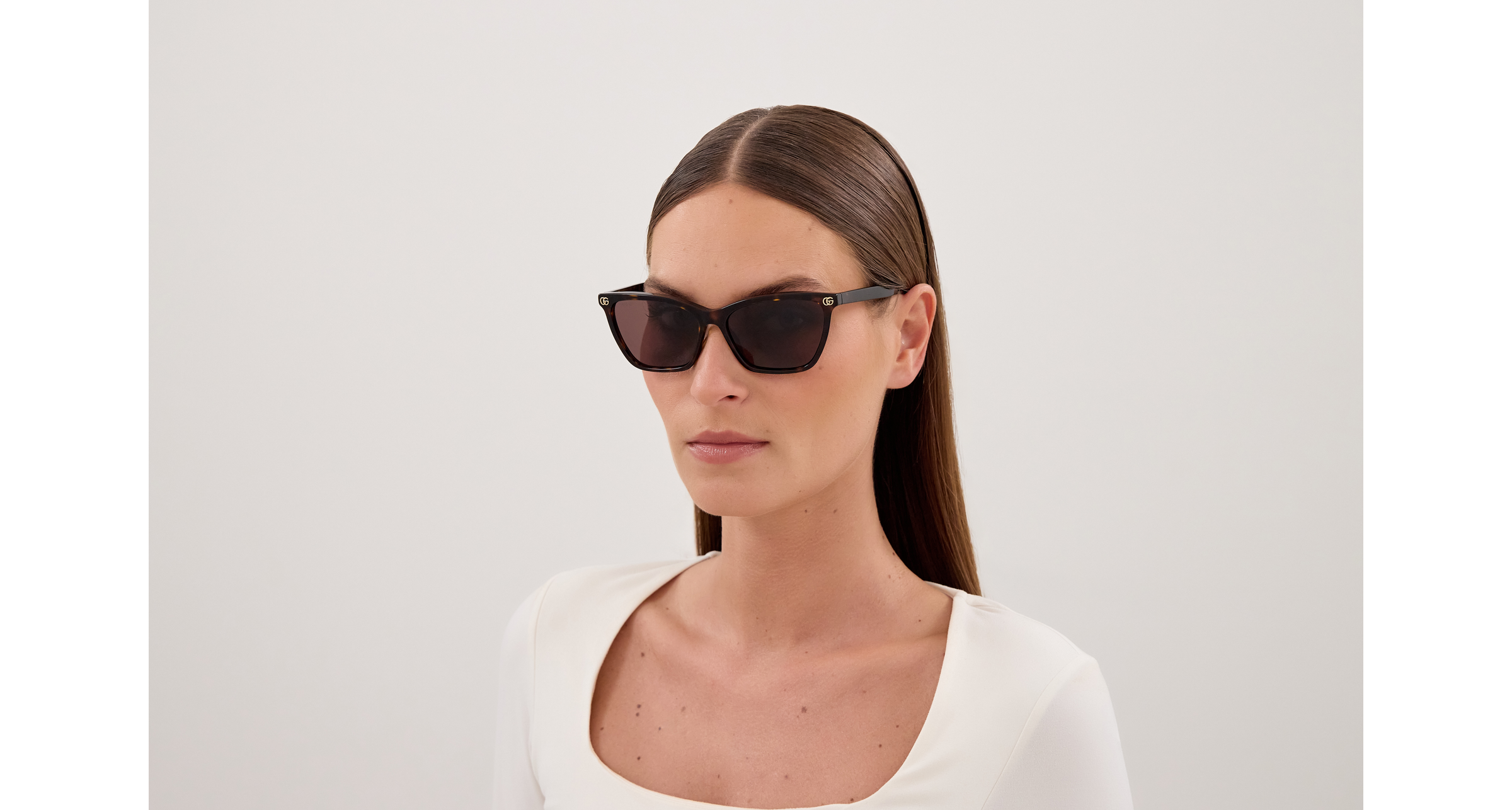 GUCCI GG2111S 002 56