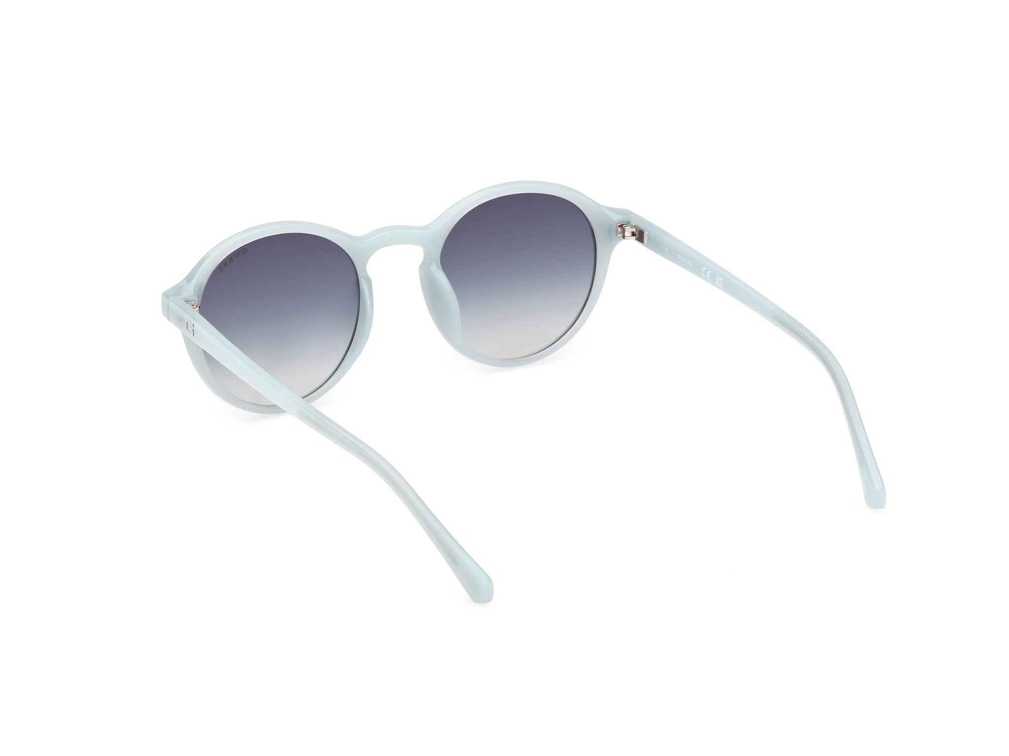 GUESS GU00062 84W 51