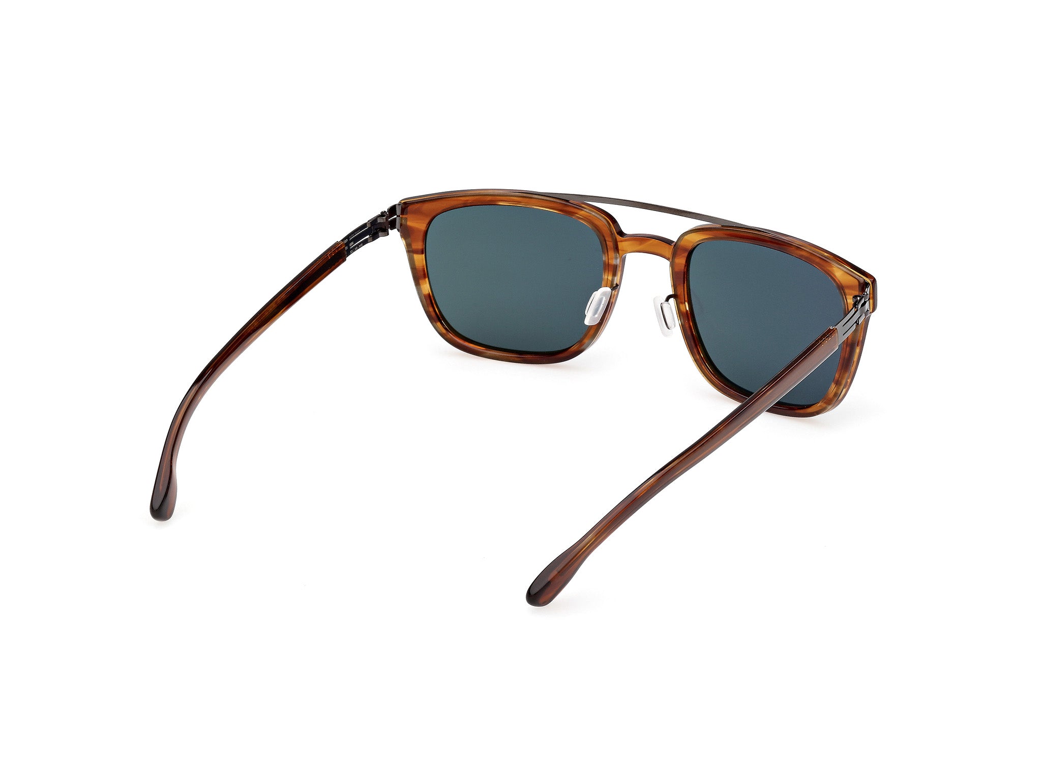 IC! BERLIN IC0211 JULIEN 05N 53