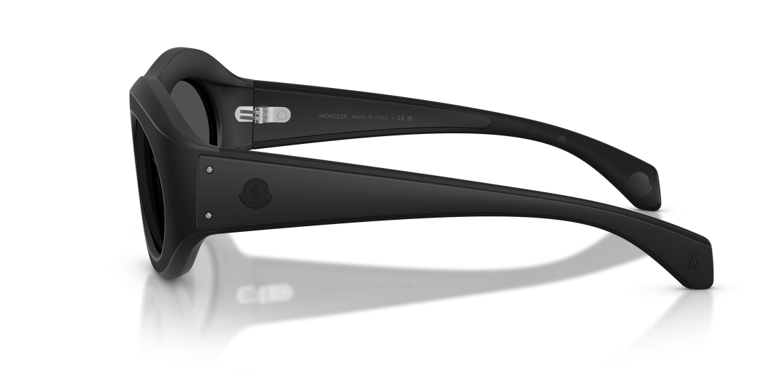 Lunettes de soleil moncler me8015u ramillon 500687 negro oval unisex taille 54mm - Vue détaillée