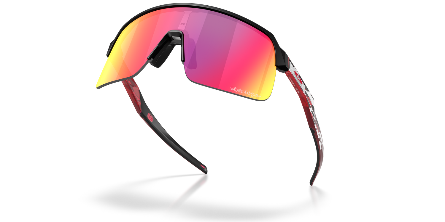 OAKLEY OO9463 SUTRO LITE 9463B7 39