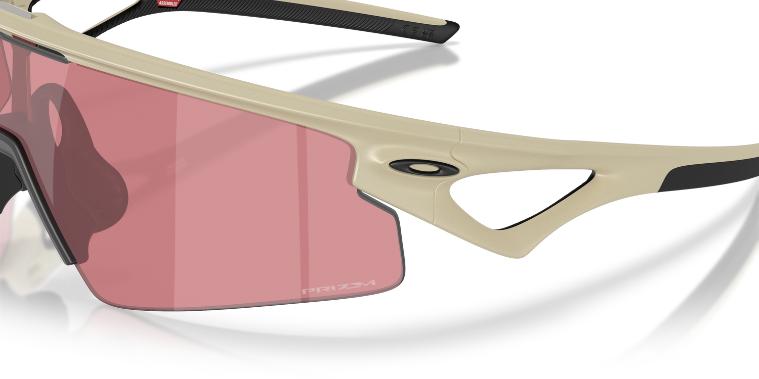 OAKLEY OO9531 SPHAERA STRIKE 953107 37