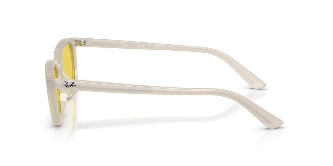 Lunettes de soleil ray-ban rb4456 zaya 68086d blanco pillow unisex taille 53mm - Vue détaillée