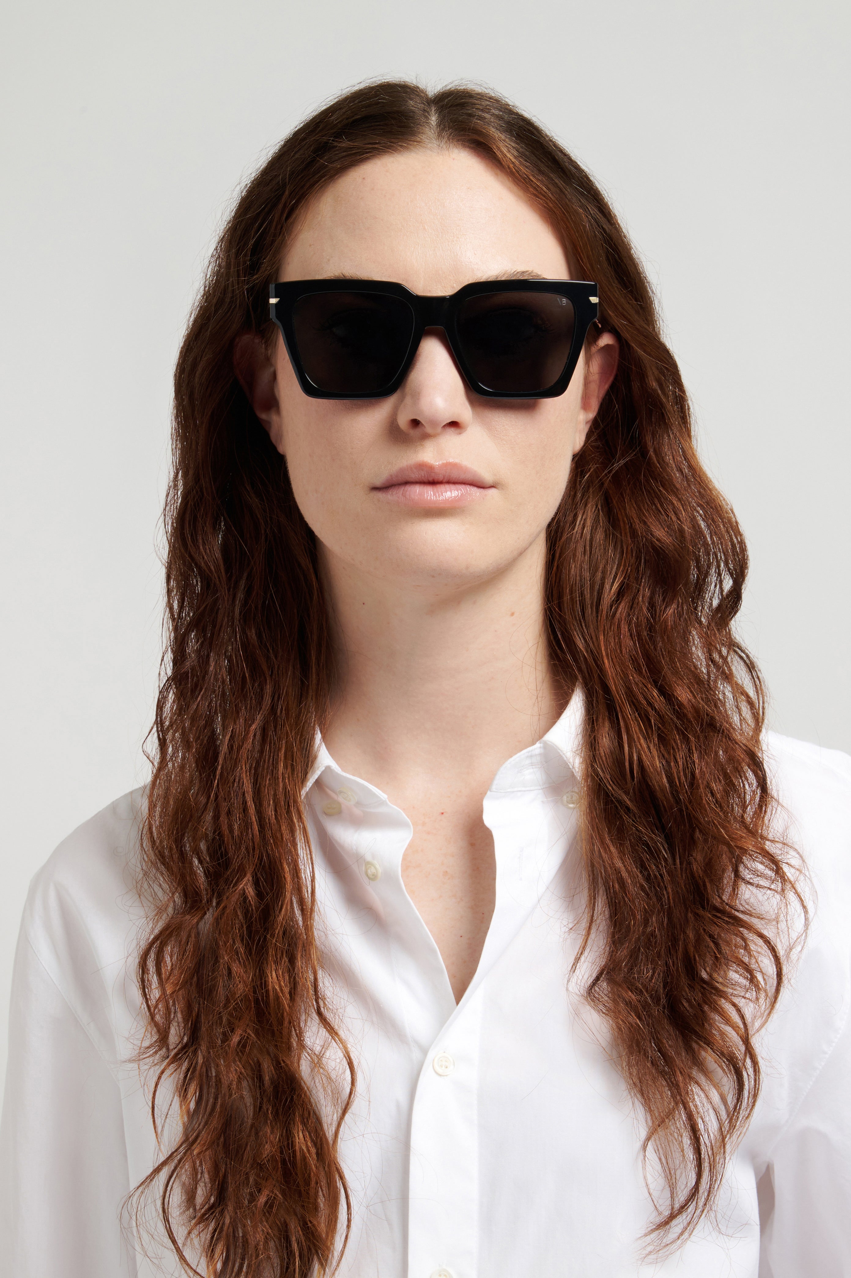 VICTORIA BECKHAM VB 7009/C 807 M9 54