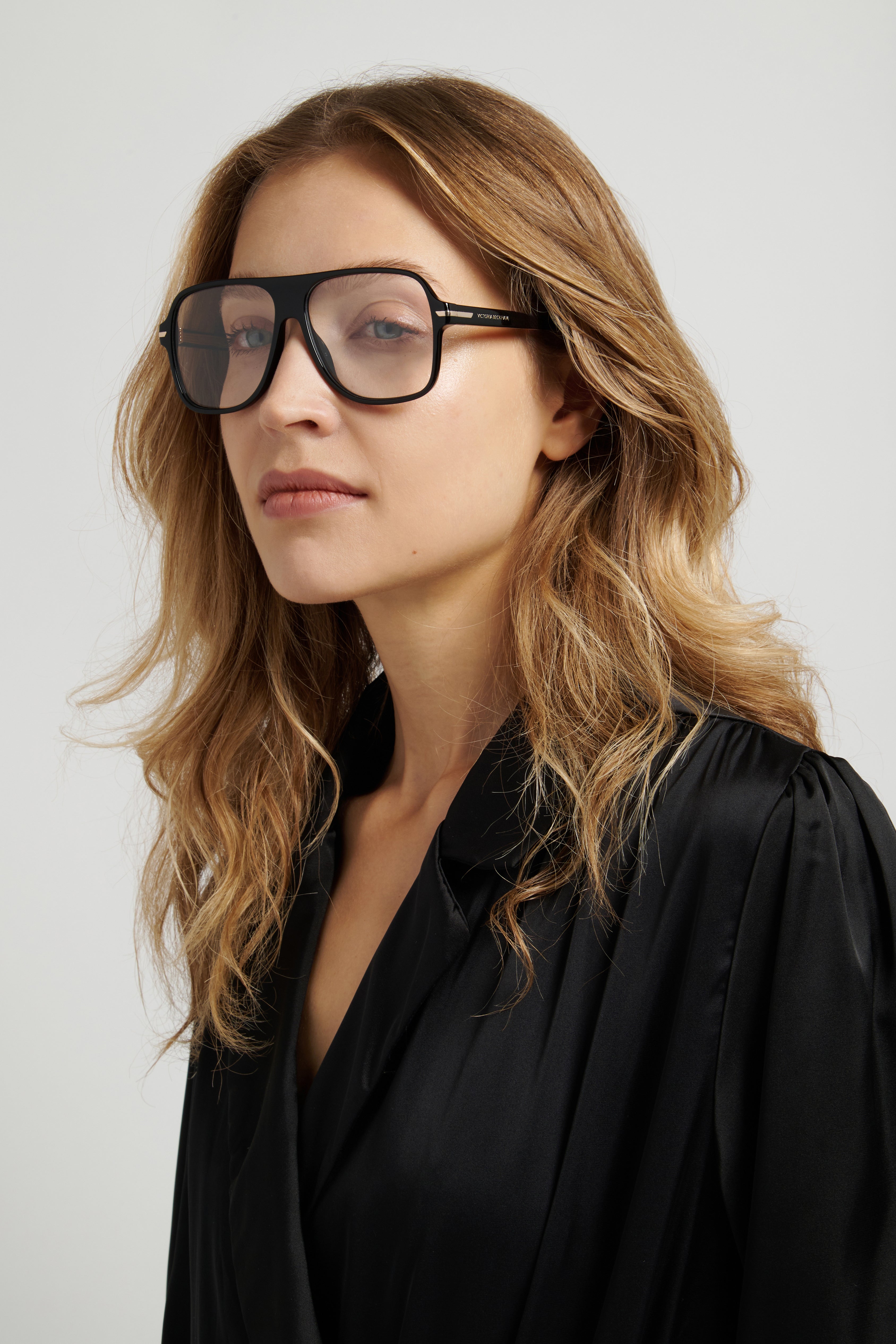 VICTORIA BECKHAM VB 1011 807 58