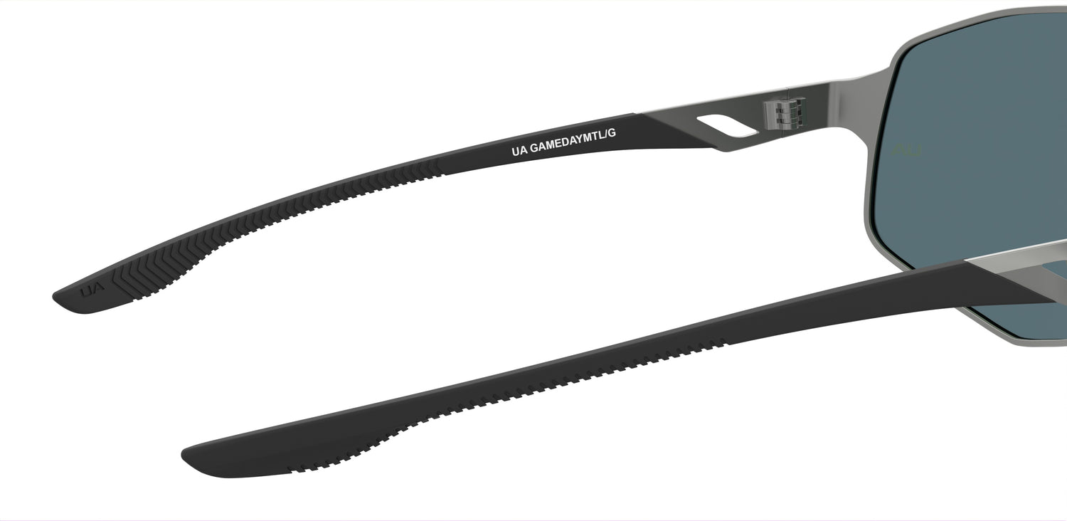 UNDER ARMOUR UA GAMEDAYMTL/G R81 V8 99