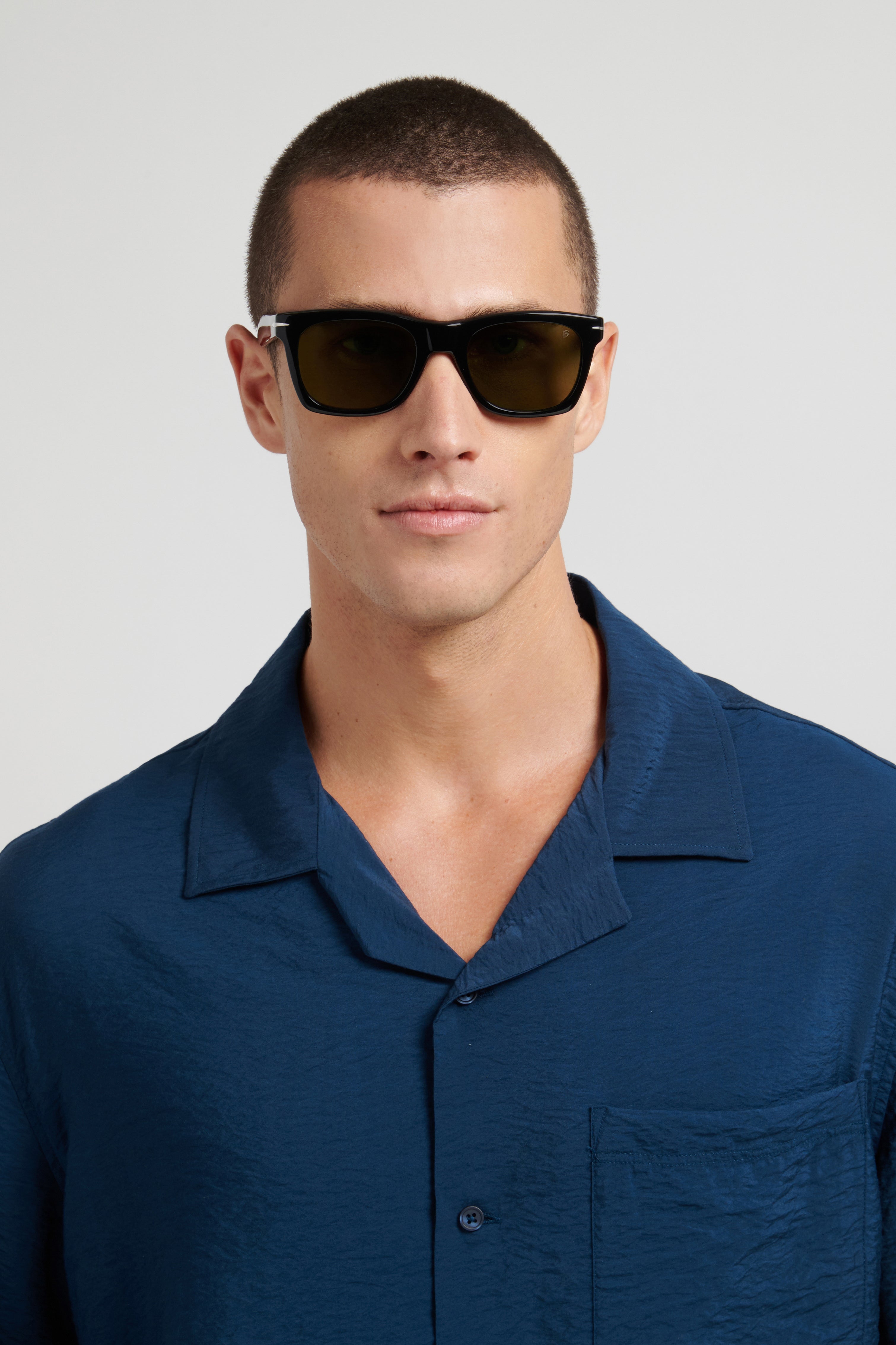 DAVID BECKHAM DB 1222/S 807 QT 53