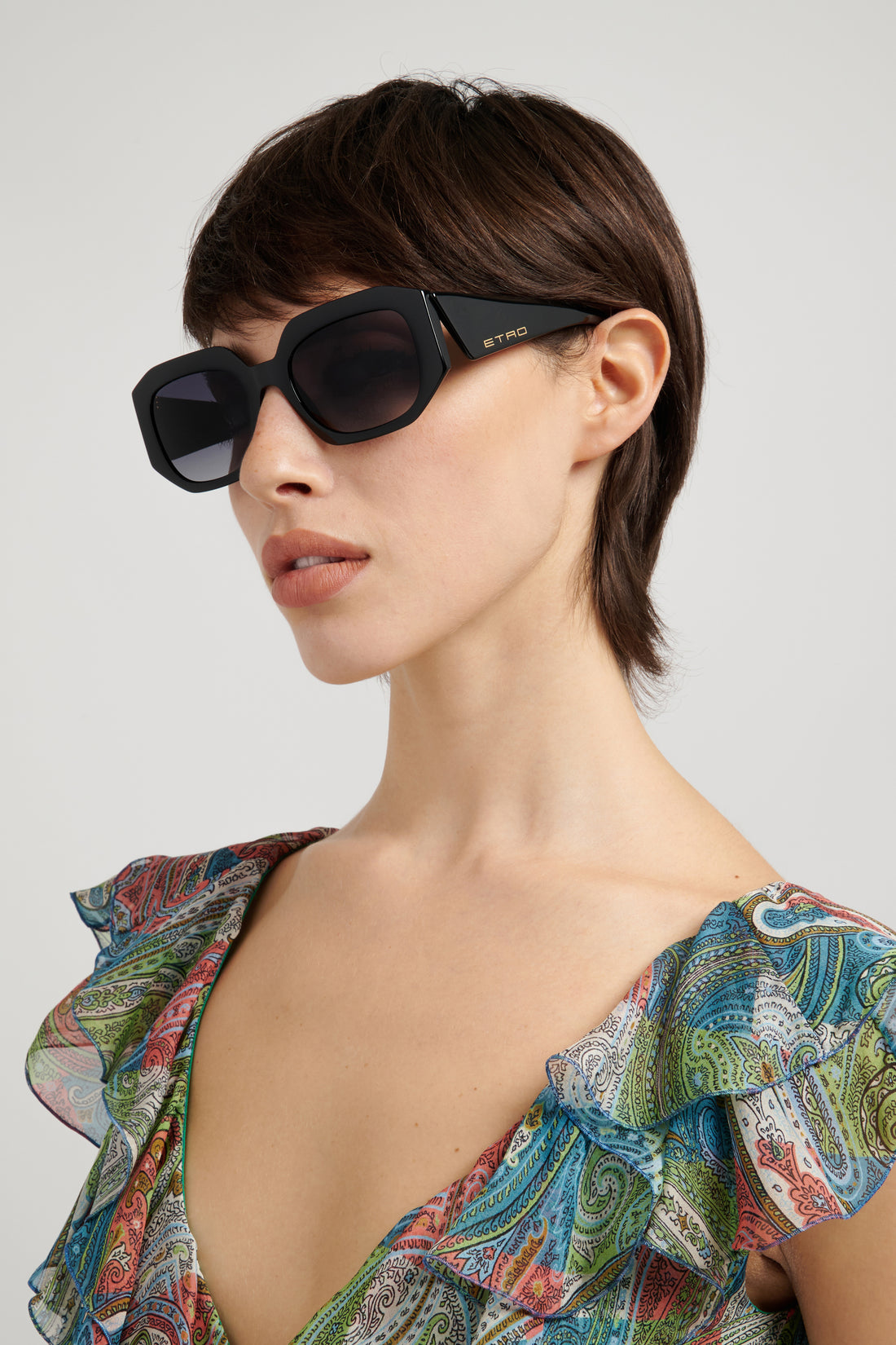 Óculos de sol etro 0123/s 807 9o negro rectangular femenino tamanho 55mm - Vista de detalhe