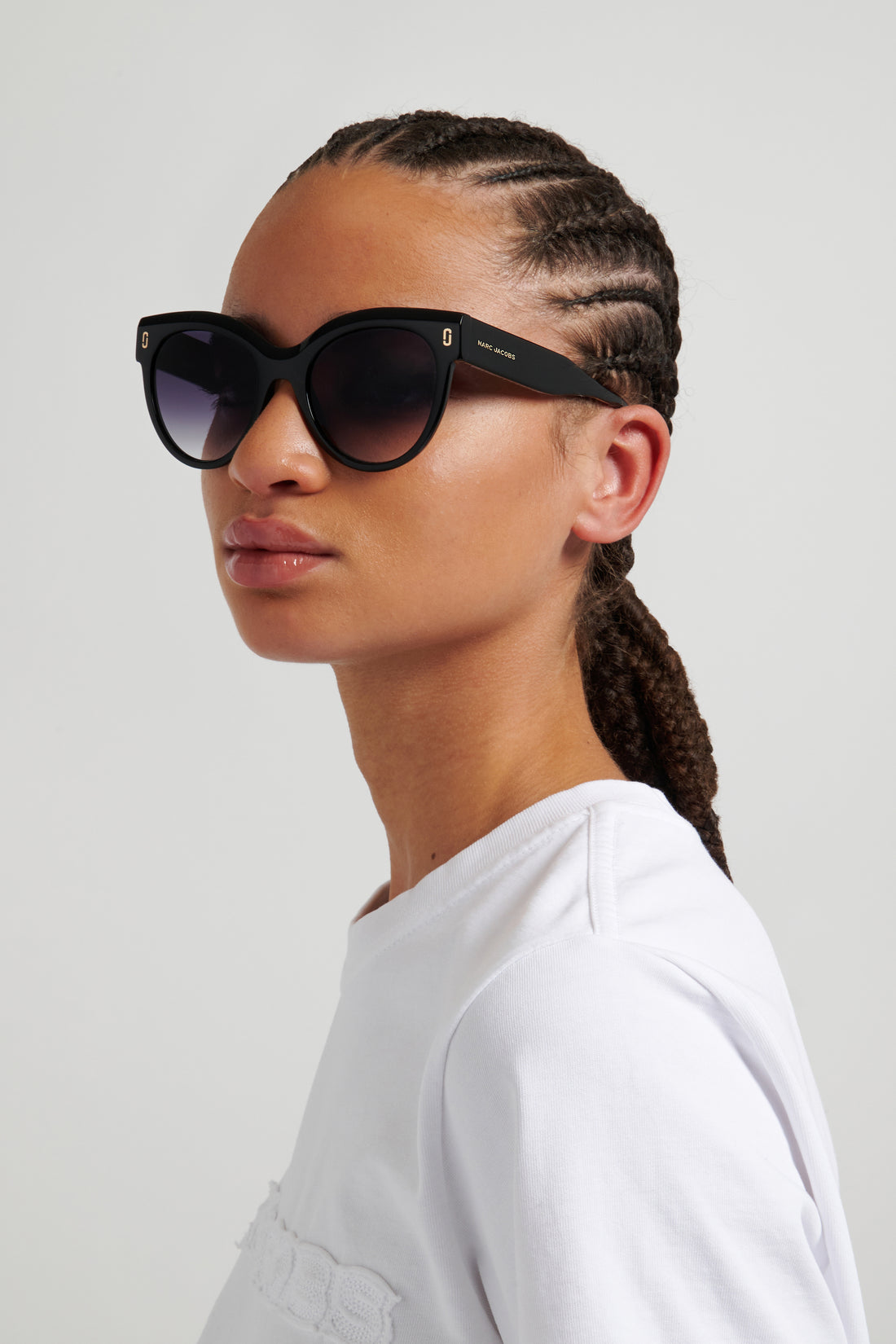 Óculos de sol marc jacobs mj 1134/s 807 9o negro cat eye femenino tamanho 52mm - Vista de detalhe