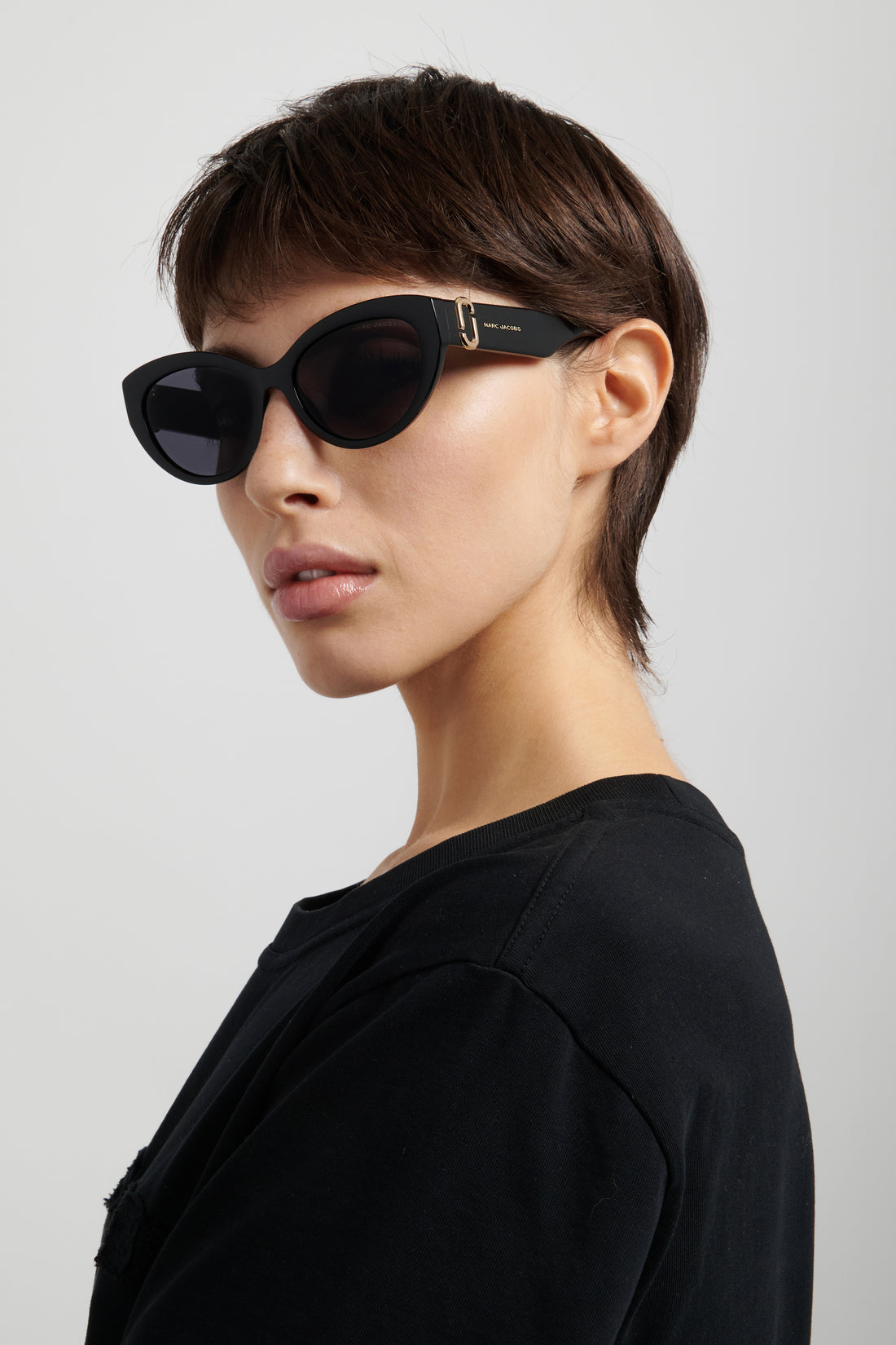 Óculos de sol marc jacobs marc 883/s 807 ir negro cat eye femenino tamanho 54mm - Vista de detalhe