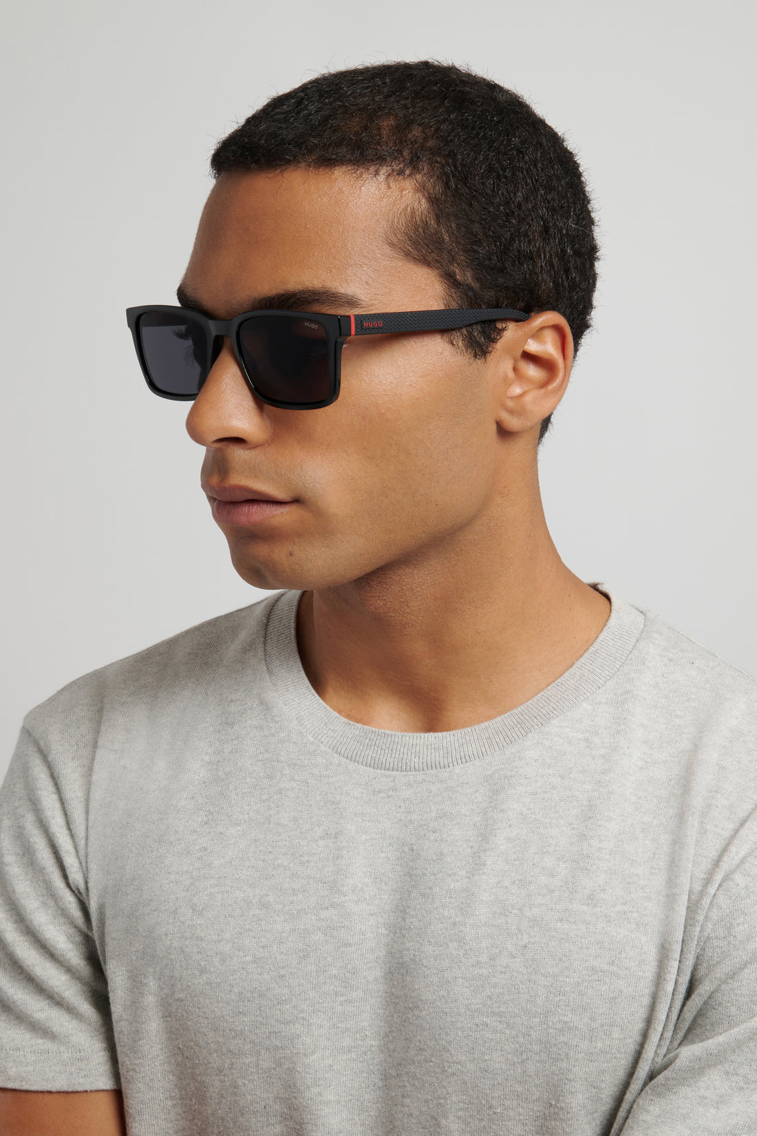 Occhiali da sole hugo hg 1392/s 807 ir negro rectangular masculino taglia 55mm - Vista dettagliata