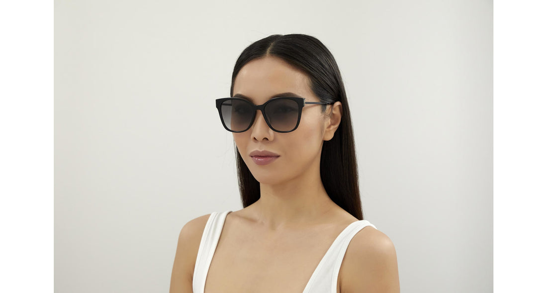 Óculos de sol saint laurent sl m48s/k 002 femenino tamanho 56mm - Vista de detalhe
