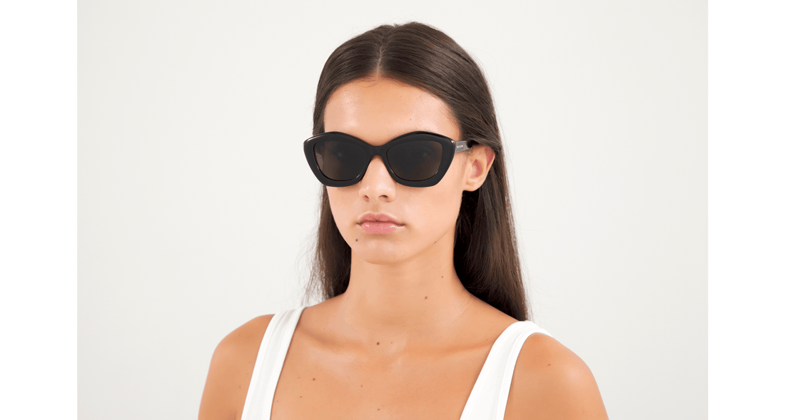 Óculos de sol saint laurent sl 68 001 irregular femenino tamanho 54mm - Vista de detalhe