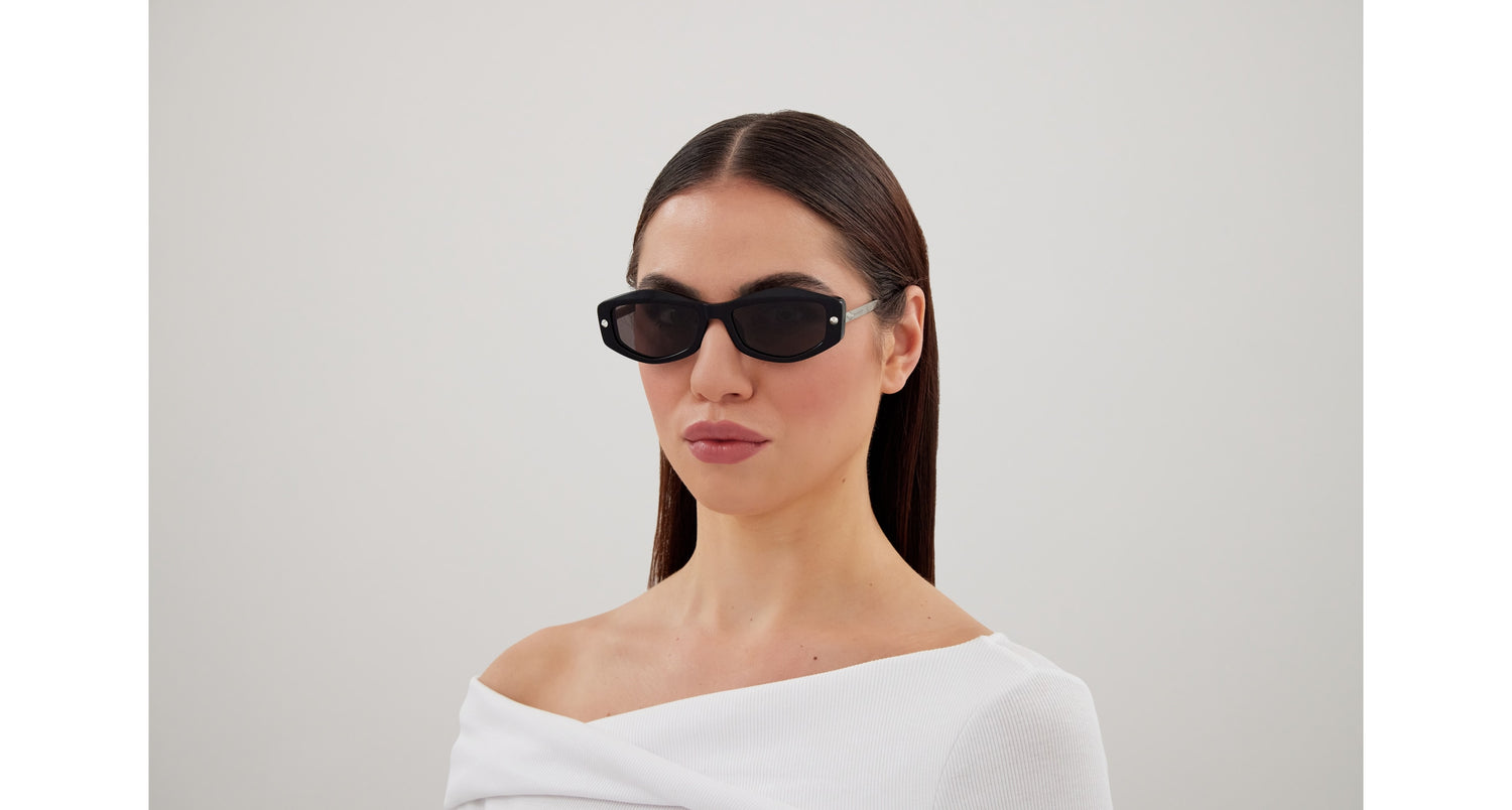 ALEXANDER MCQUEEN AM0482S 001 55