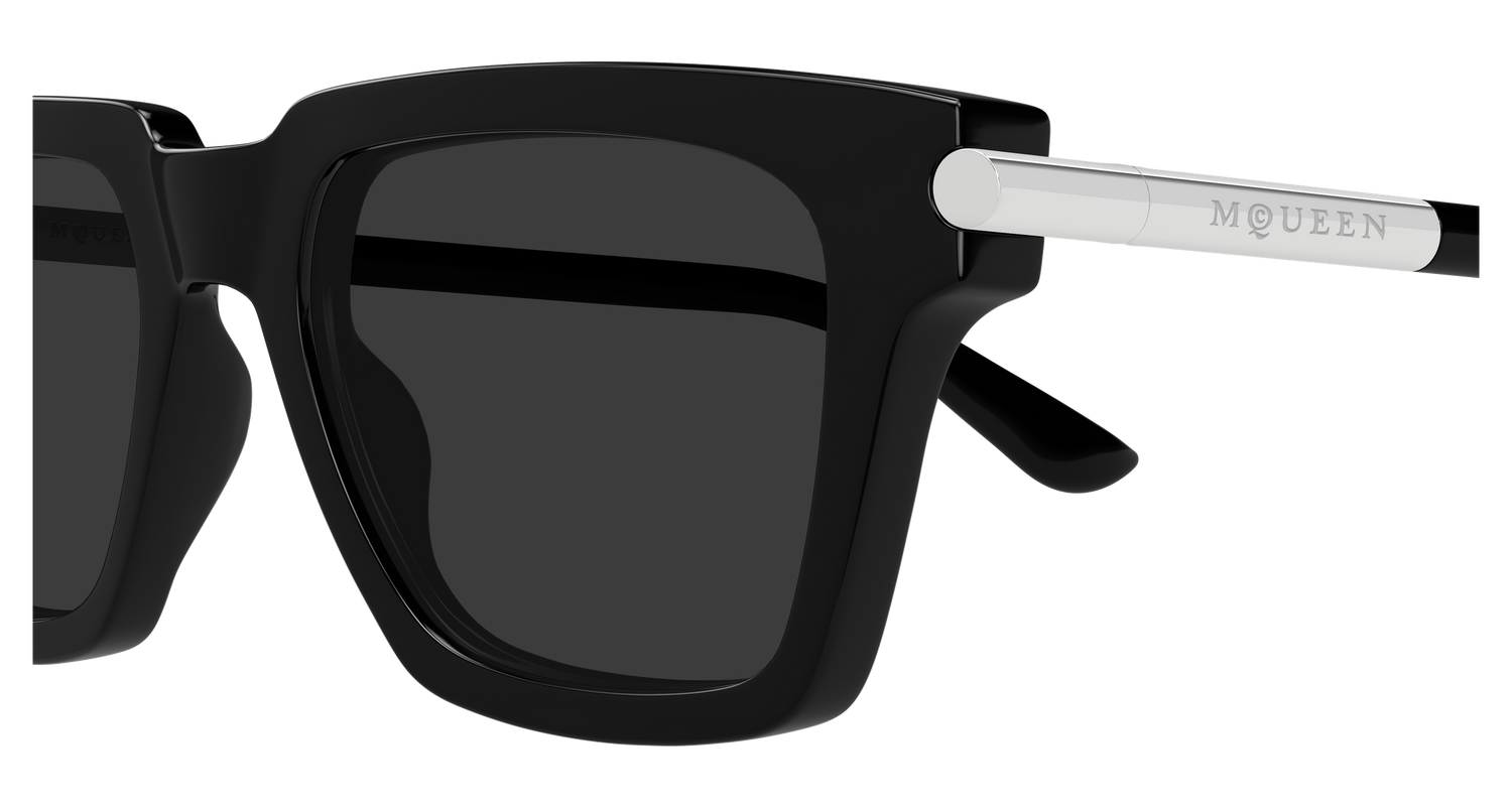 ALEXANDER MCQUEEN AM0519S 001 52