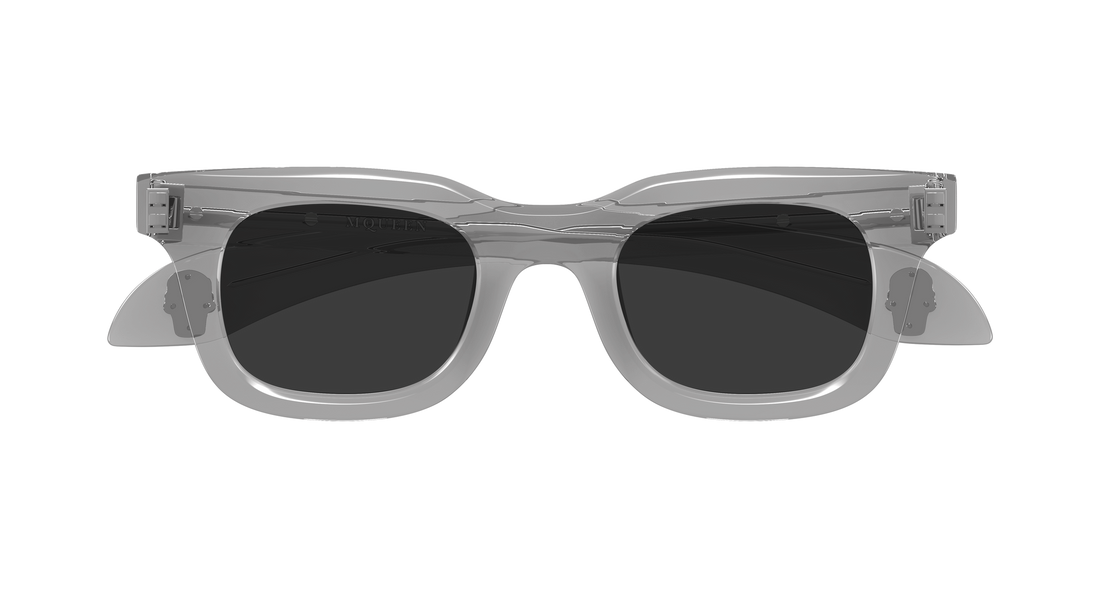 Sunglasses alexander mcqueen am0547s 003 gris rectangular / squared masculino size 46mm - Detailed view