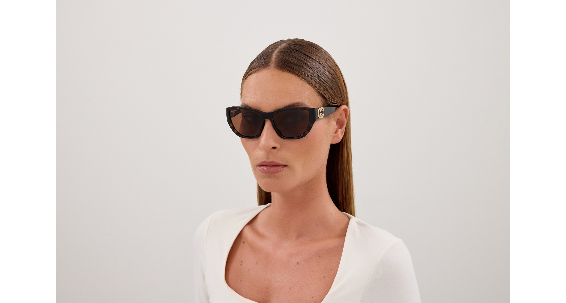 GUCCI GG2122S 003 56