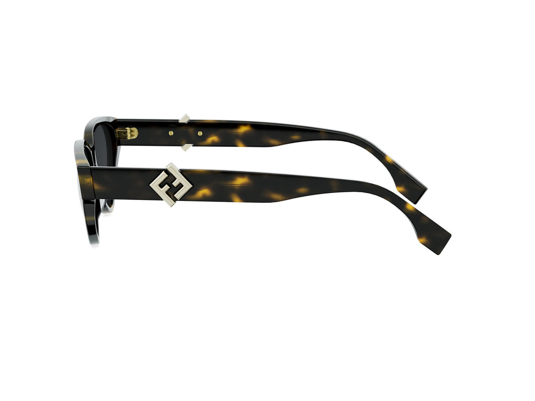 Óculos de sol fendi ff diamonds fe40184i 52a havana cat eye femenino tamanho 57mm - Vista de detalhe