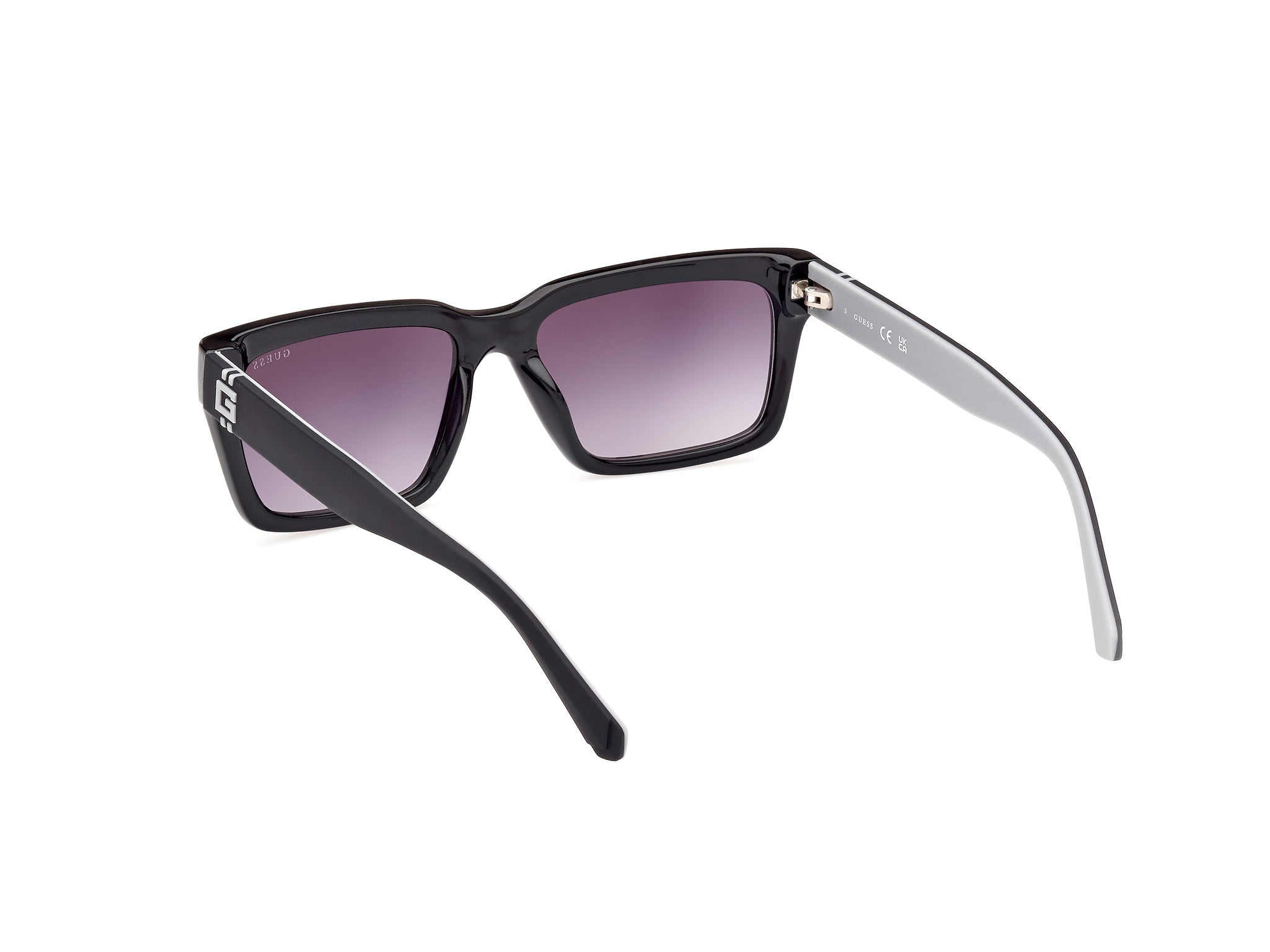 GUESS GU00121 01B 56