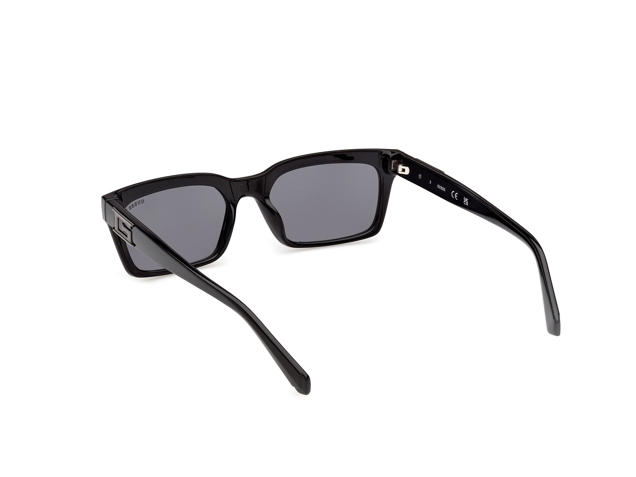 GUESS GU00300 01A 54