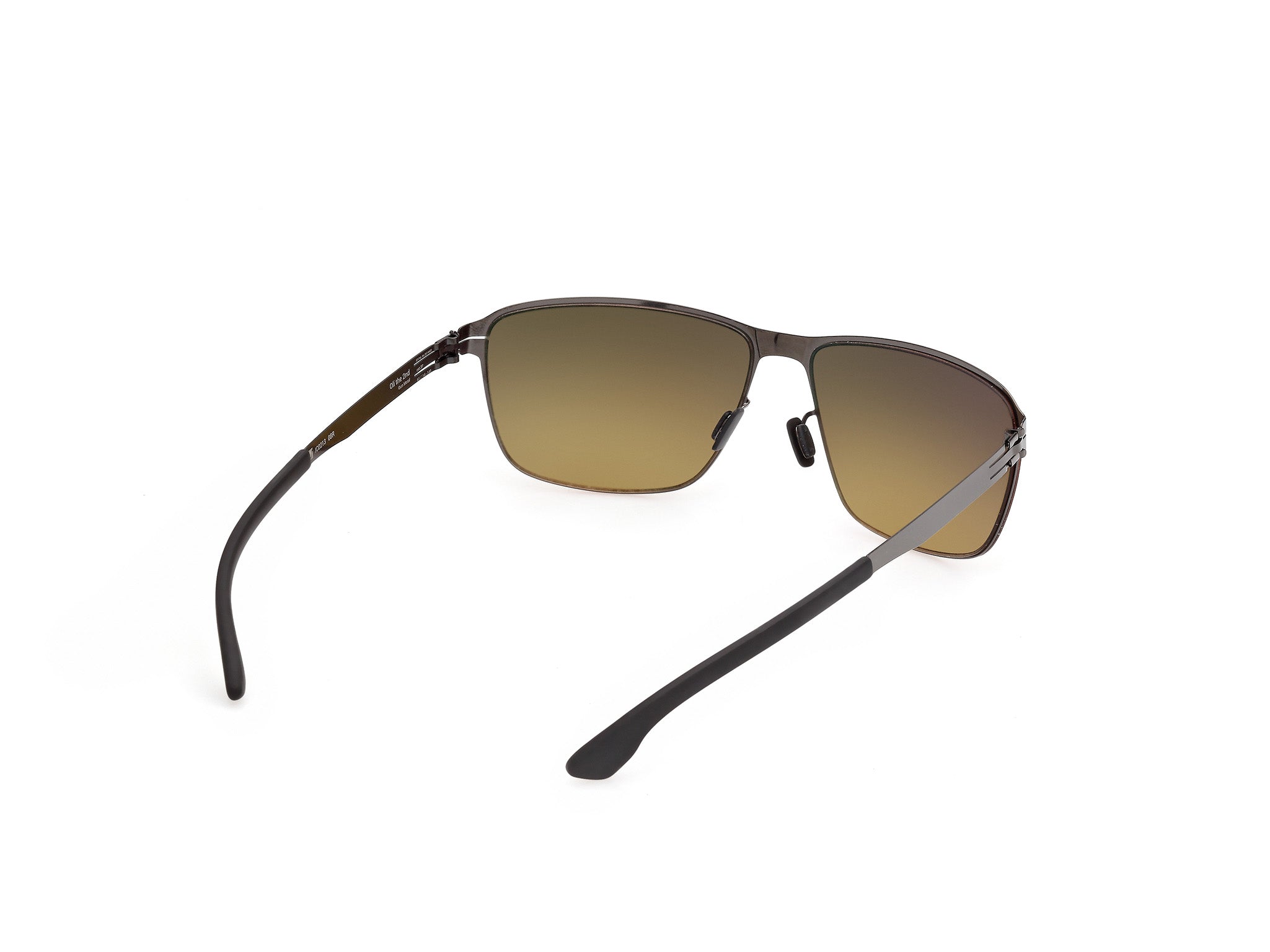 IC! BERLIN IC0213 08R 61