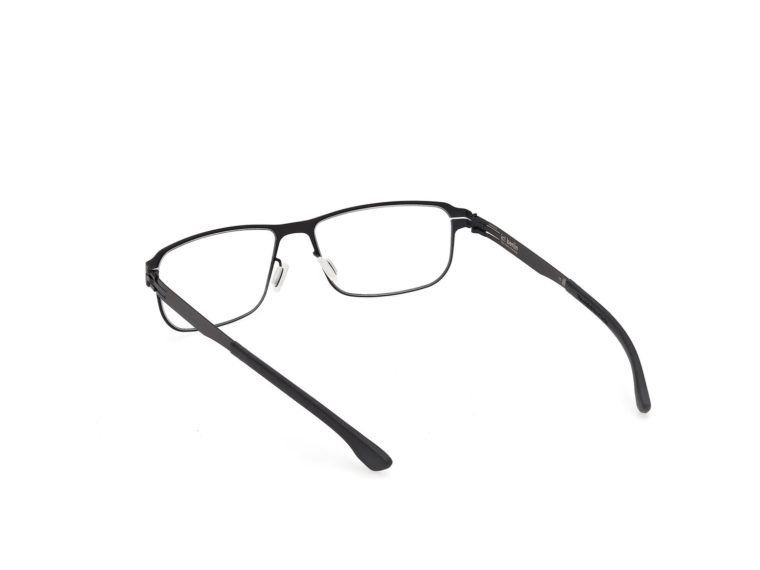 IC! BERLIN IC5110 ANDREW P. 002 53